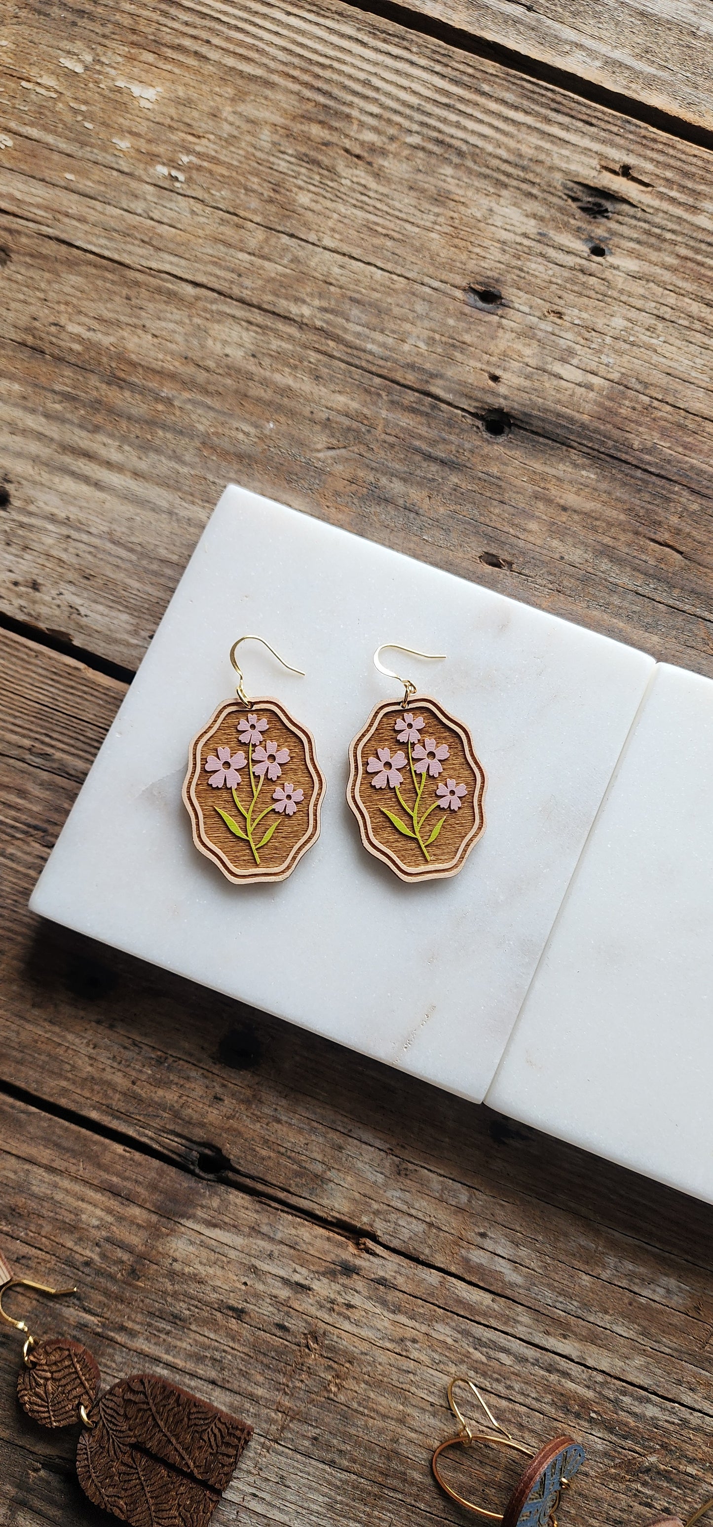 Wood Spring Daisey Earrings