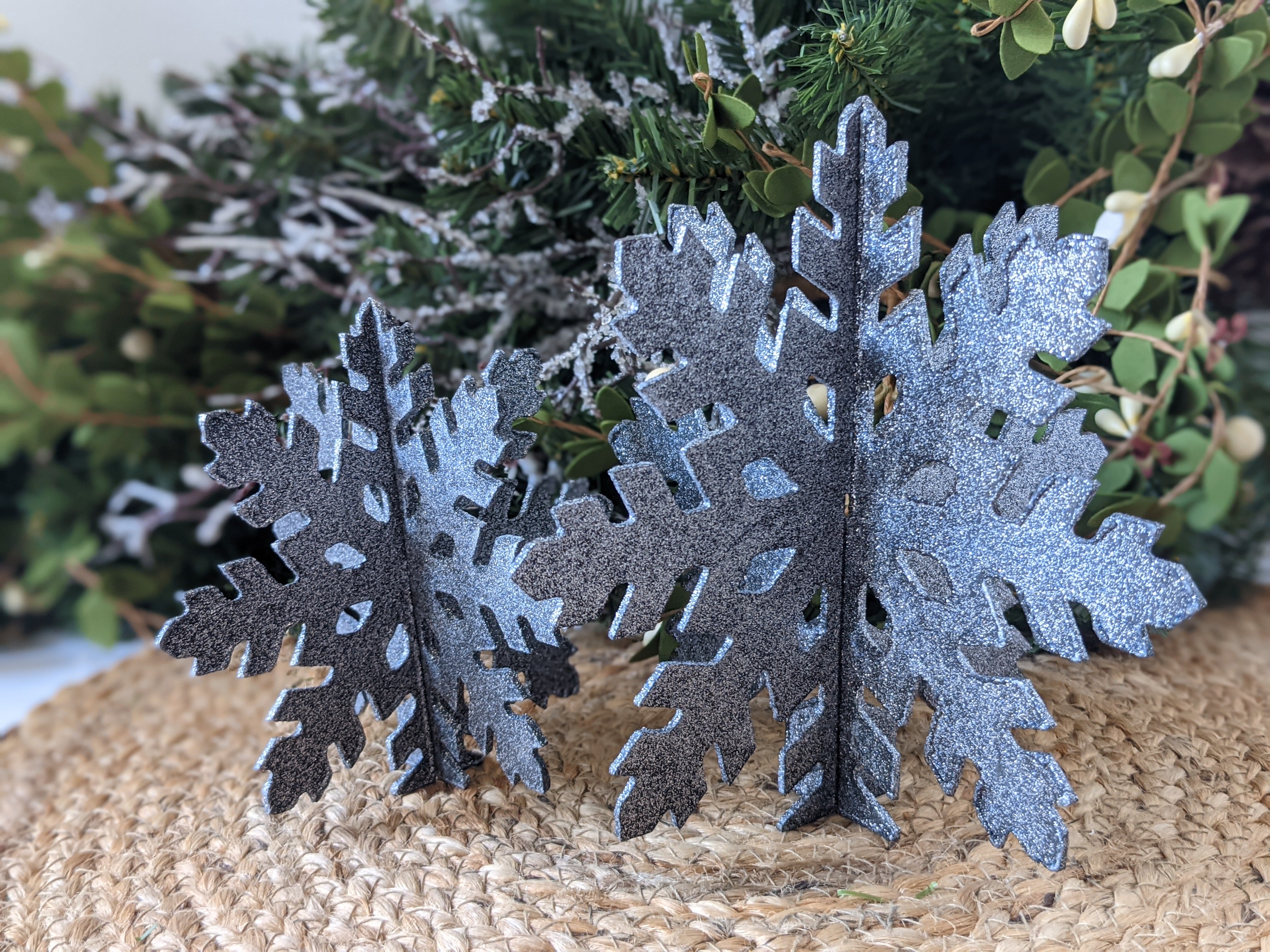 Frosty Snowflake - Gray w/Metallic Silver Snowflakes